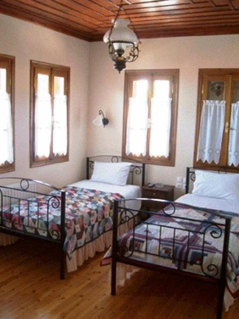 Guesthouse Kolenti بورتاريا الغرفة الصورة